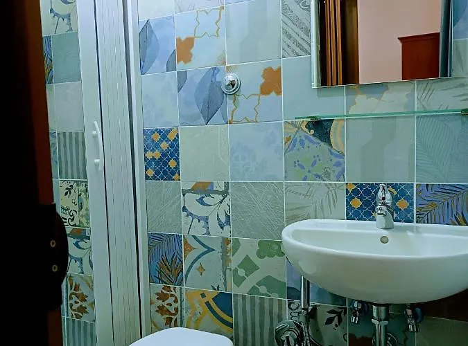 Porta Maggiore 9 Locazione Turistica Homestay *